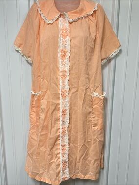 Vintage Coral Cotton Embroidered Lace Smocked Short Sleeve Nightgown Nightdress